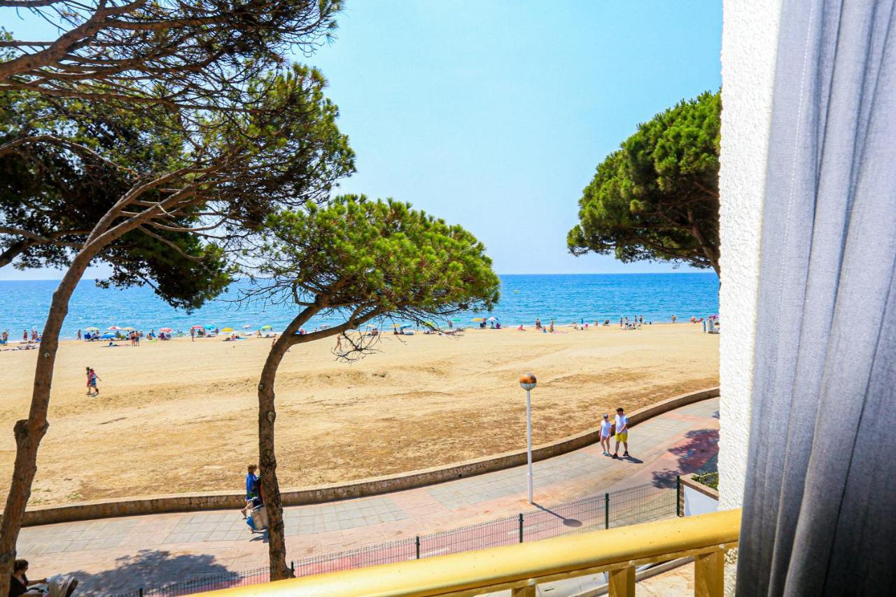 Litoral Costa Dorada - Playmar Only Families Cambrils Exterior foto