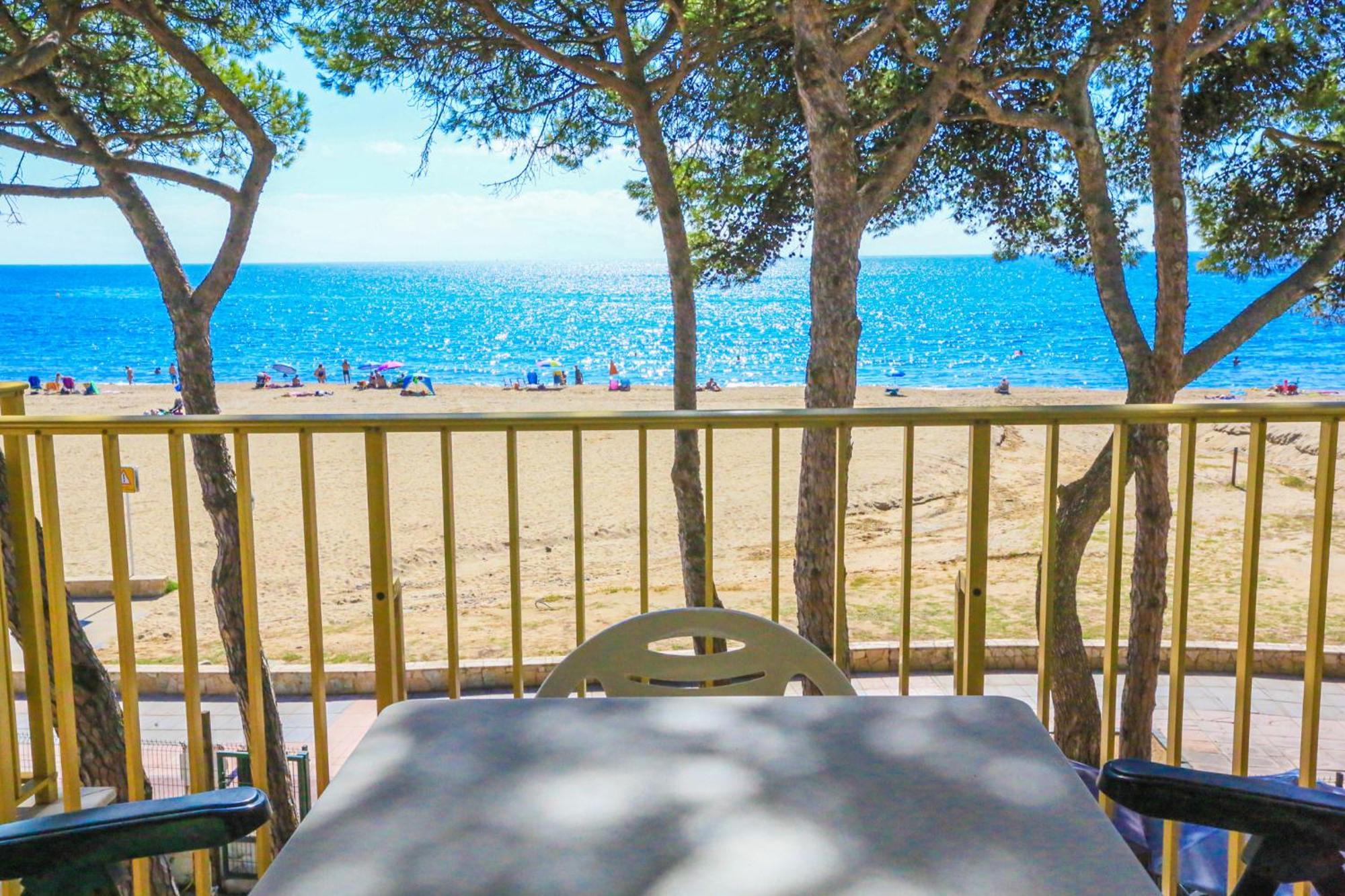 Litoral Costa Dorada - Playmar Only Families Cambrils Exterior foto