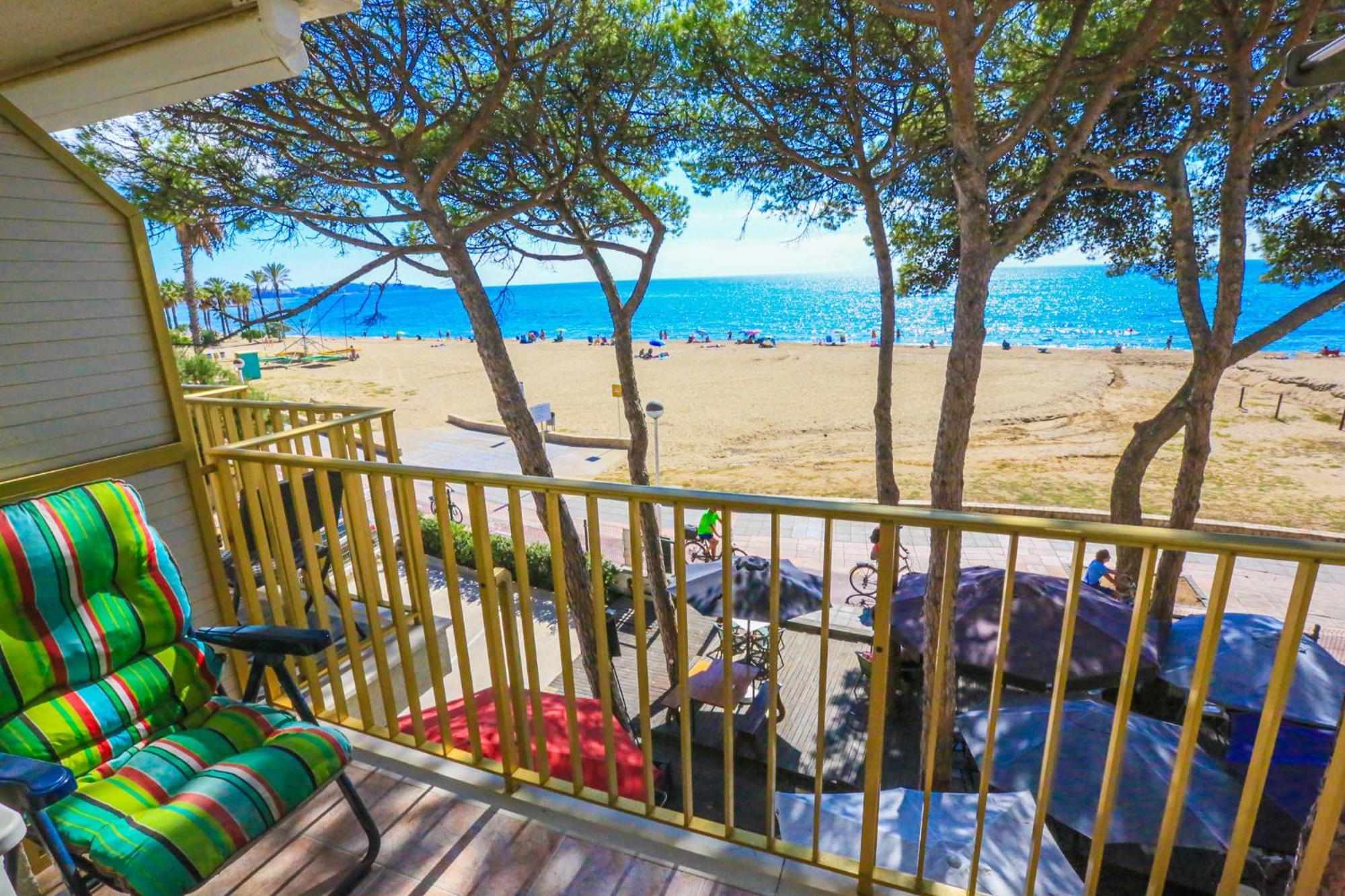 Litoral Costa Dorada - Playmar Only Families Cambrils Exterior foto