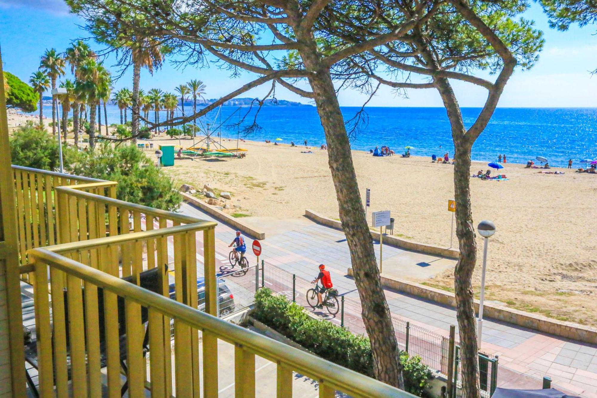 Litoral Costa Dorada - Playmar Only Families Cambrils Exterior foto
