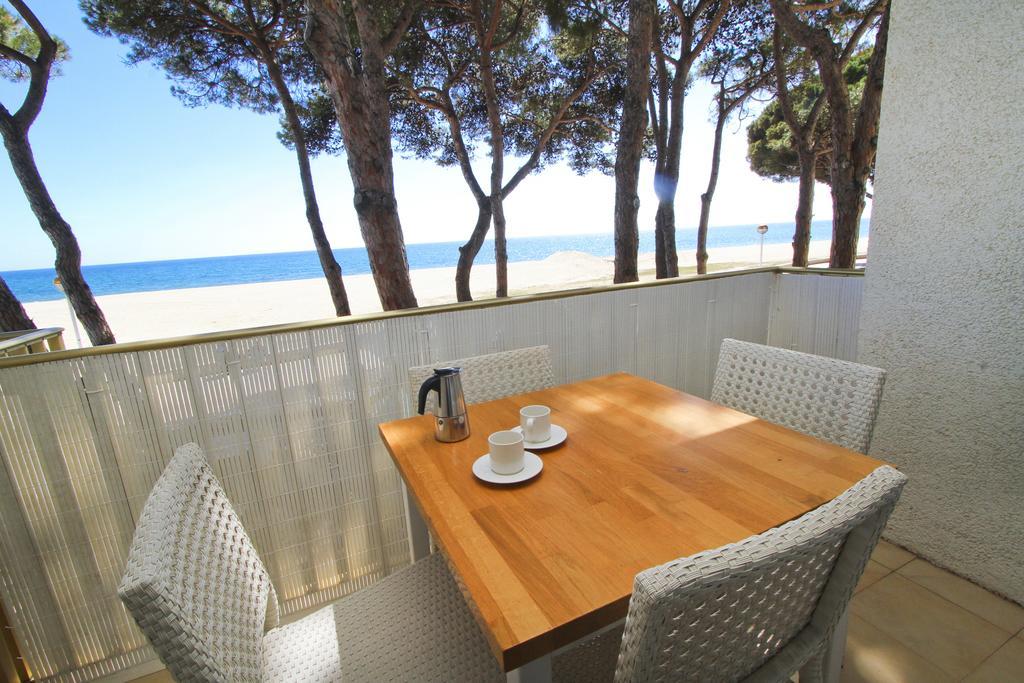 Litoral Costa Dorada - Playmar Only Families Cambrils Exterior foto